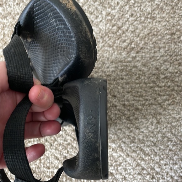 Women’s Chacos - Picture 4 of 4